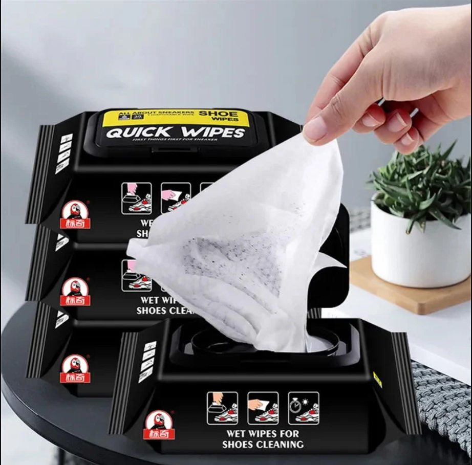 Instant Sneaker Cleaning Wipes